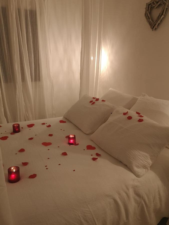 Une Nuit A Bali - Appartement Cocooning Solliès-Toucas المظهر الخارجي الصورة