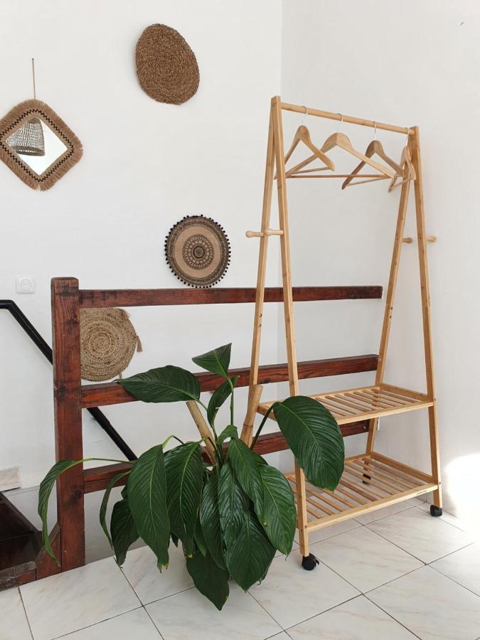Une Nuit A Bali - Appartement Cocooning Solliès-Toucas المظهر الخارجي الصورة